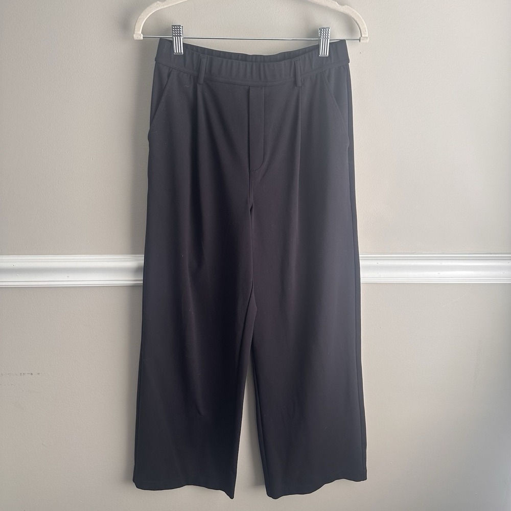 Halara Black High Waisted Wide Leg Work Pants M Pockets Comfort Minimal 02721000